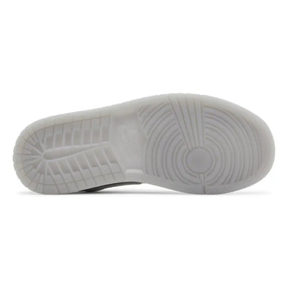 Nike Air Jordan 1 Low 'Metallic Silver'