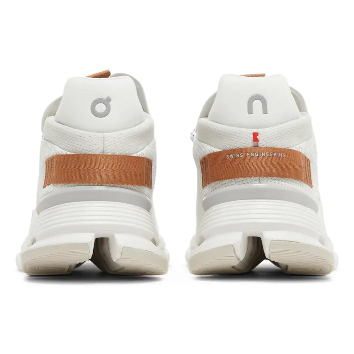 ON Cloudnova 'White / Pearl'