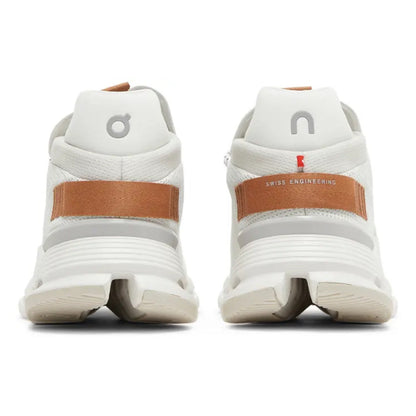 ON Cloudnova 'White / Pearl'