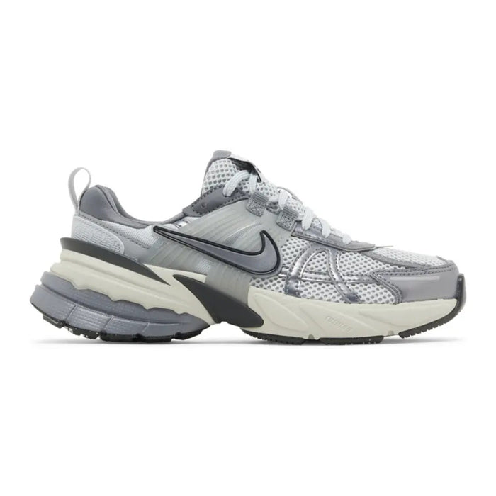 Nike Wmns V2K Run 'Pure Platinum Wolf Grey'