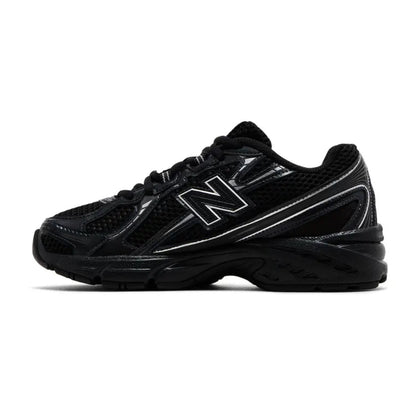 New Balance 740 Big Kid 'Black Silver Metallic'