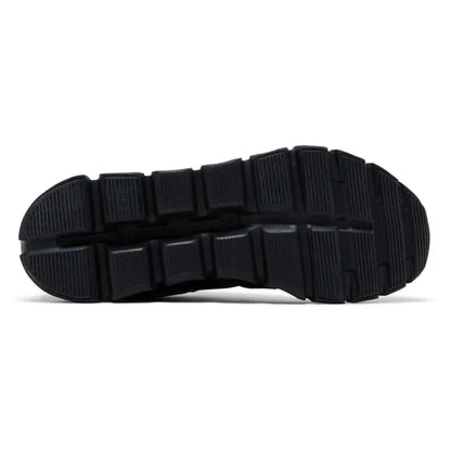 ON Cloud 6 'Triple Black'