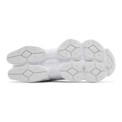 New Balance 9060 – Triple White