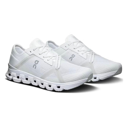 On Running Cloud X 4 AD White Wolf