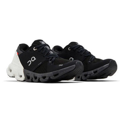 On Running Cloudflyer 4 Black/White