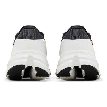 On Running Cloudflyer 4 Black/White