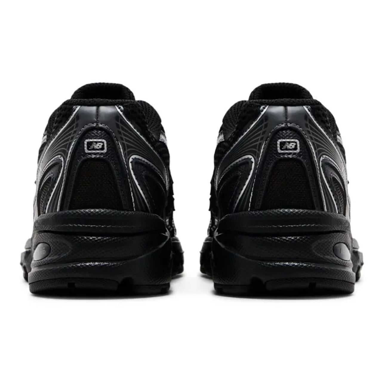 New Balance 740 Big Kid 'Black Silver Metallic'