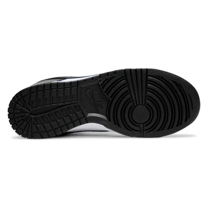 Nike Dunk Low 'Black White'