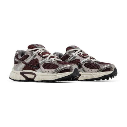 Nike V5 RNR 'Burgundy Crush Light Orewood Brown'